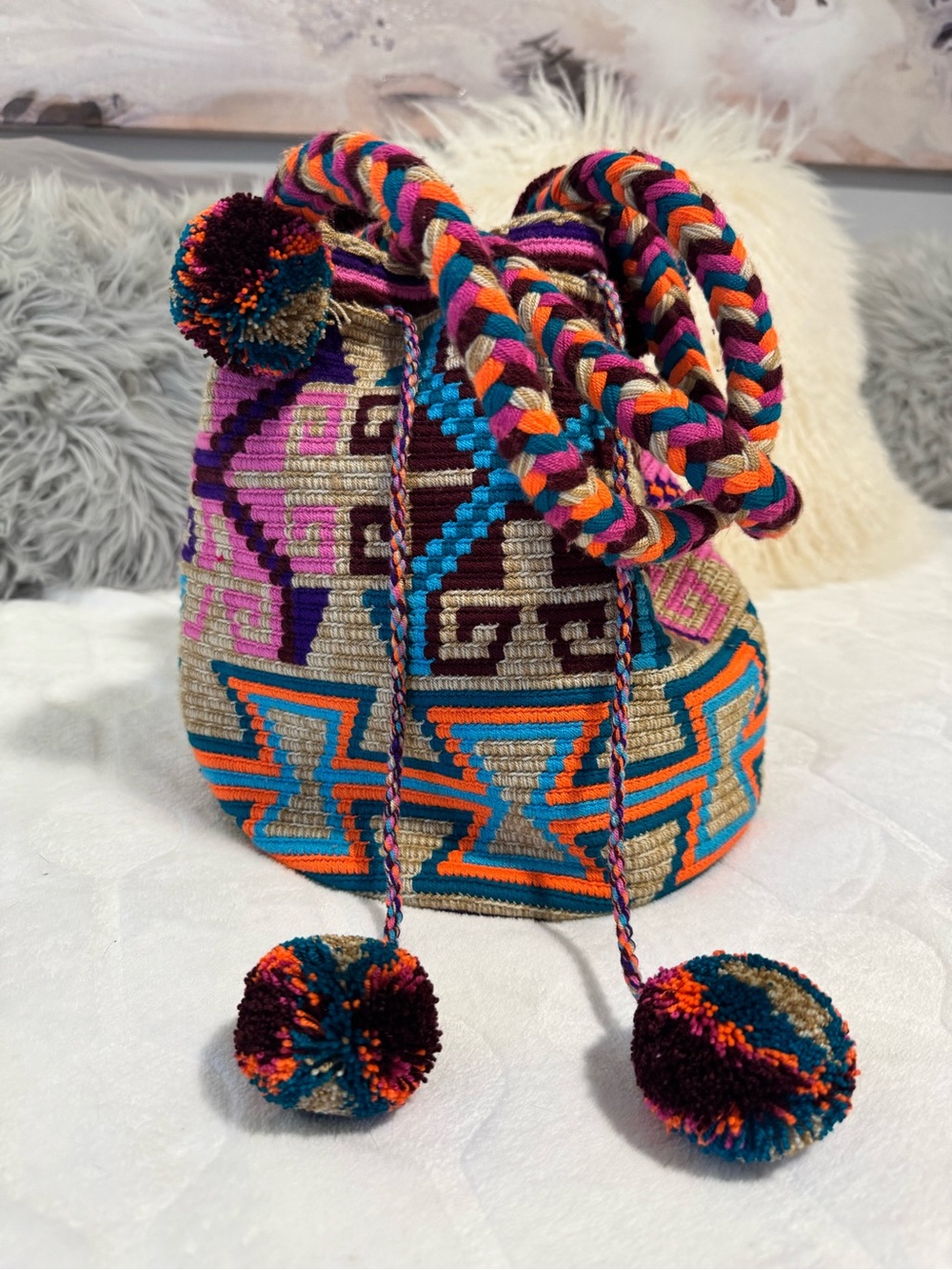 WAYUU MOCHILA Columbian Woven Crochet Boho Multicolor Shoulder Bucket Bag
